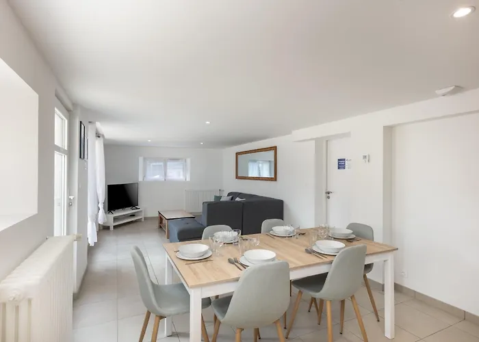 Independante Etoile Διαμέρισμα *